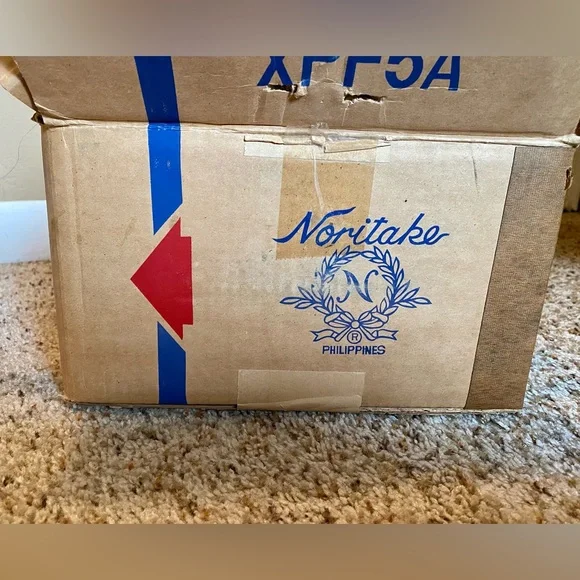 Noritake - Hapsburg Rose - Picture 11 of 11